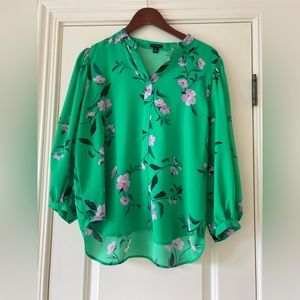 Ann Taylor women’s blouse size M. Used